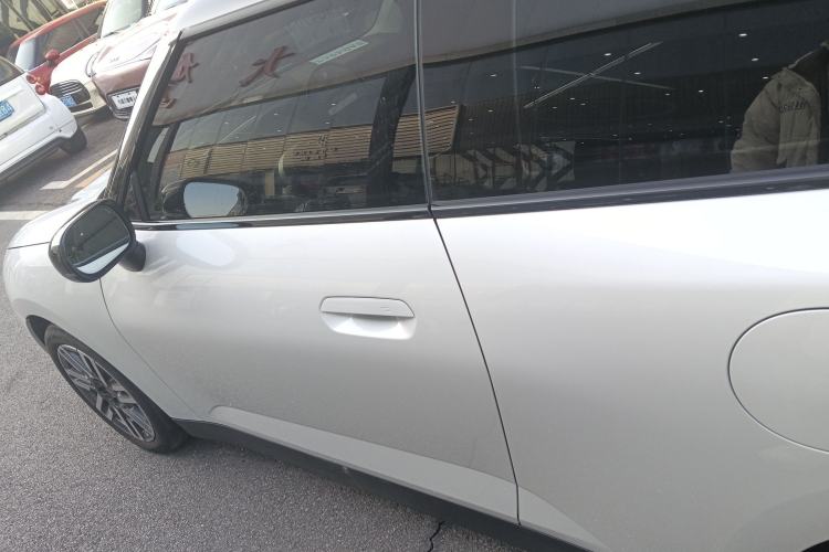 Used MINI Electric COOPER 2024 456km COOPER E Classic Edition Left Side