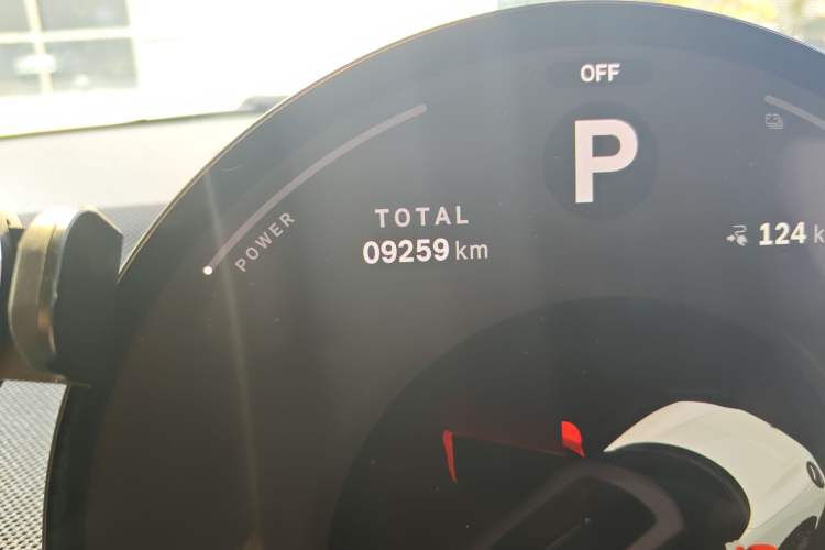 Used MINI Electric COOPER 2024 452km COOPER SE Artist Odometer Close Up