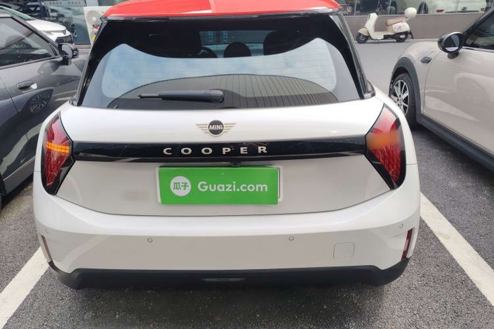 Used MINI Electric COOPER 2024 456km COOPER E Classic Edition Rear