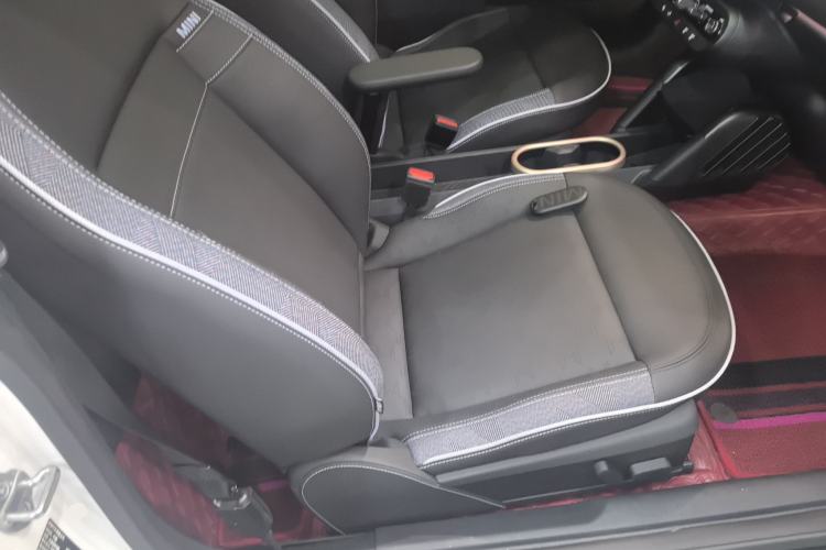 Used MINI Electric COOPER 2024 452km COOPER SE Artist Right Front Seat