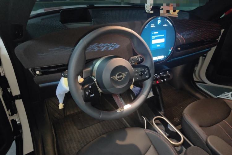 Used MINI Electric COOPER 2024 452km COOPER SE Racing Driver Steering Wheel