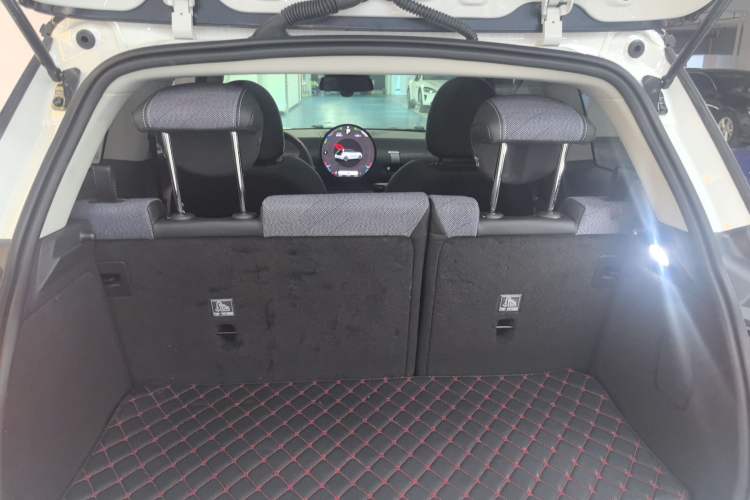 Used MINI Electric COOPER 2024 452km COOPER SE Artist Trunk