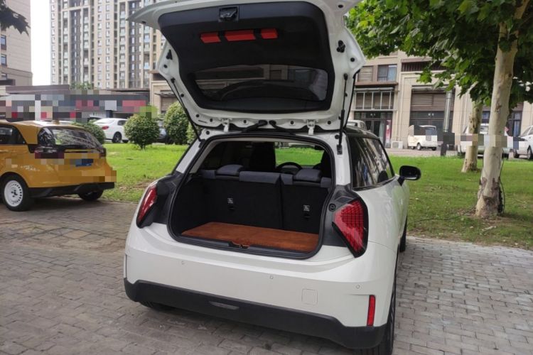 Used MINI Electric COOPER 2024 456km COOPER E Classic Edition Trunk