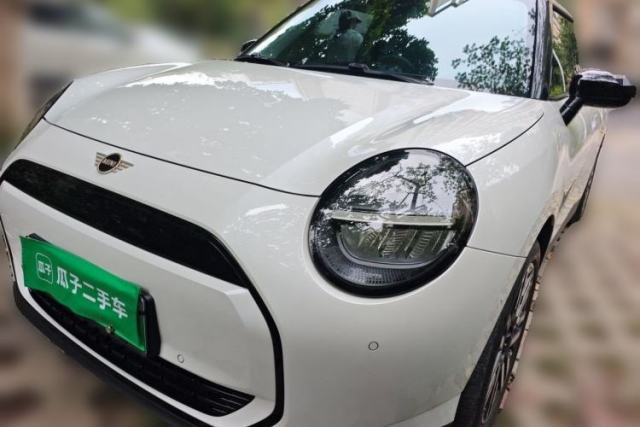 Used MINI Electric COOPER 2024 456km COOPER E Classic Edition