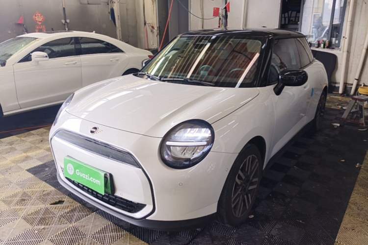 Used MINI Electric COOPER 2024 456km COOPER E Classic Edition Guazi used car, China used car export, Used car for sale, Used cars, Cheapest cars for sale