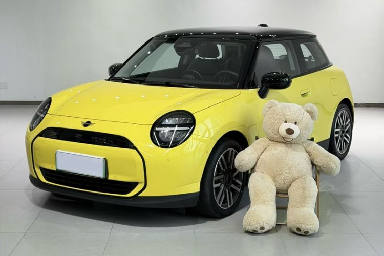 Used MINI Electric COOPER 2024 456km COOPER E Classic Edition Guazi used car, China used car export, Used car for sale, Used  cars, Cheapest cars for sale
