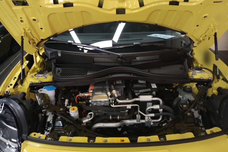 Used MINI Electric COOPER 2024 456km COOPER E Classic Edition Engine Bay