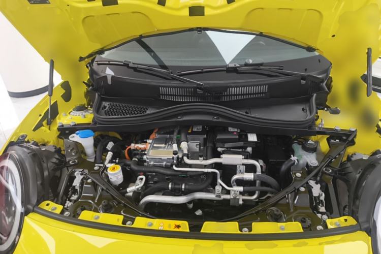 Used MINI Electric COOPER 2024 452km COOPER SE Artist Engine Bay