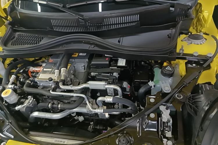 Used MINI Electric COOPER 2024 456km COOPER E Classic Edition Engine Bay