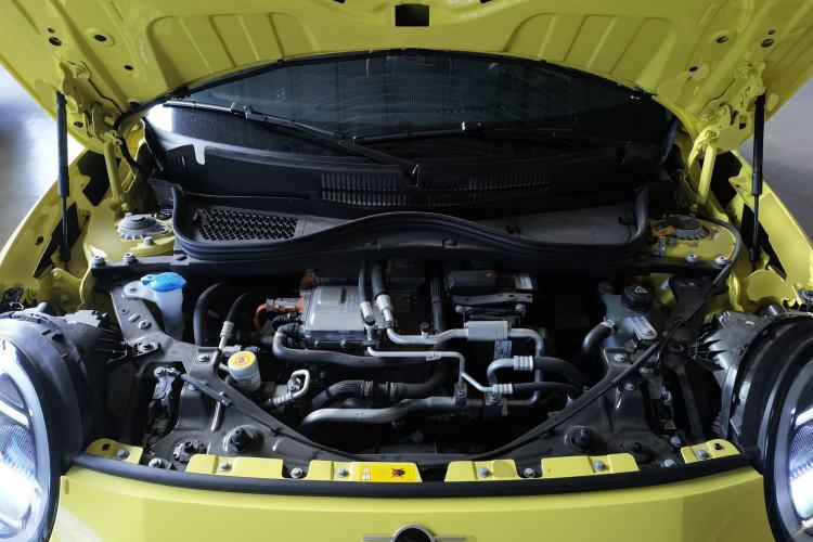 Used MINI Electric COOPER 2024 452km COOPER SE Artist Engine Bay