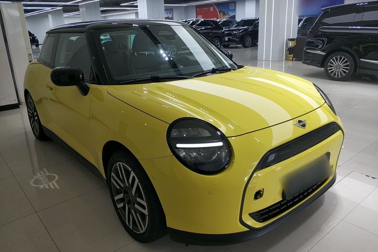 Used MINI Electric COOPER 2024 456km COOPER E Classic Edition Exterior 1