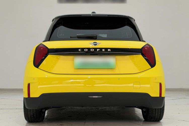 Used MINI Electric COOPER 2024 456km COOPER E Classic Edition Exterior 1