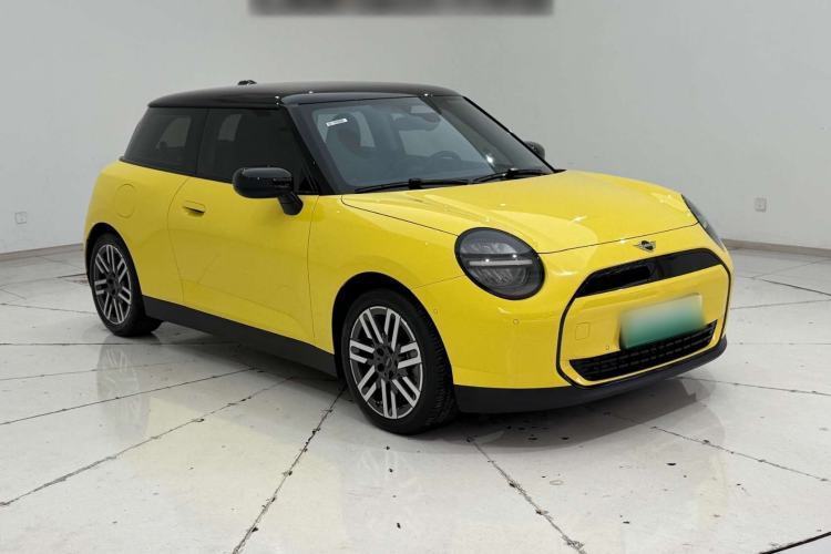 Used MINI Electric COOPER 2024 456km COOPER E Classic Edition Exterior 8