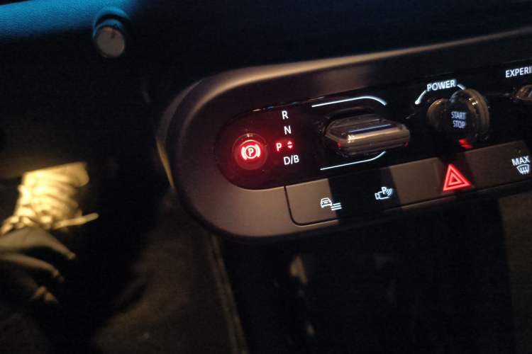 Used MINI Electric COOPER 2024 456km COOPER E Classic Edition Gear Lever