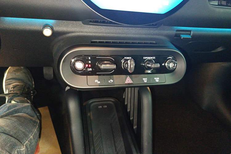 Used MINI Electric COOPER 2024 456km COOPER E Classic Edition Gear Lever