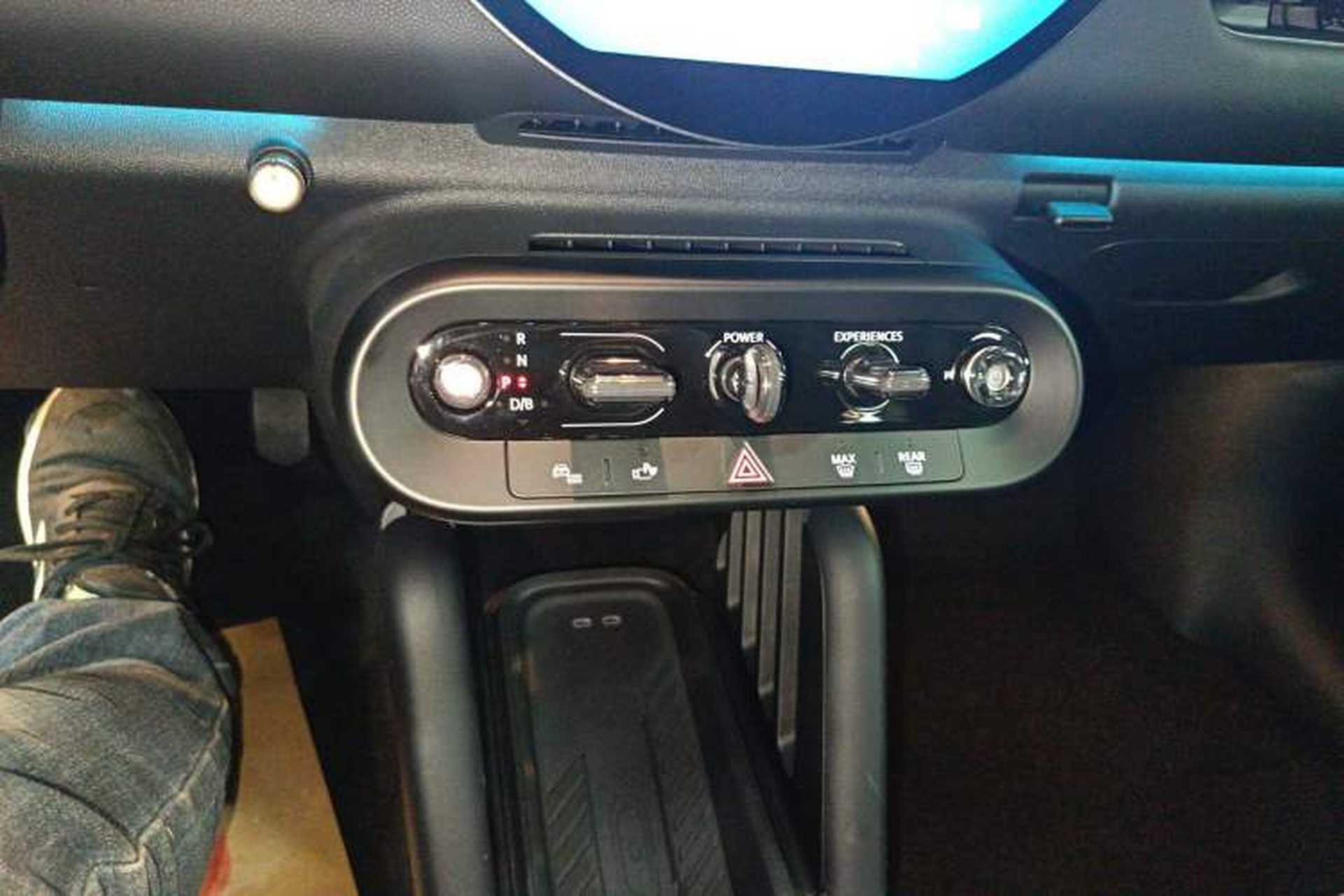 Used MINI Electric COOPER 2024 456km COOPER E Classic Edition Gear Lever