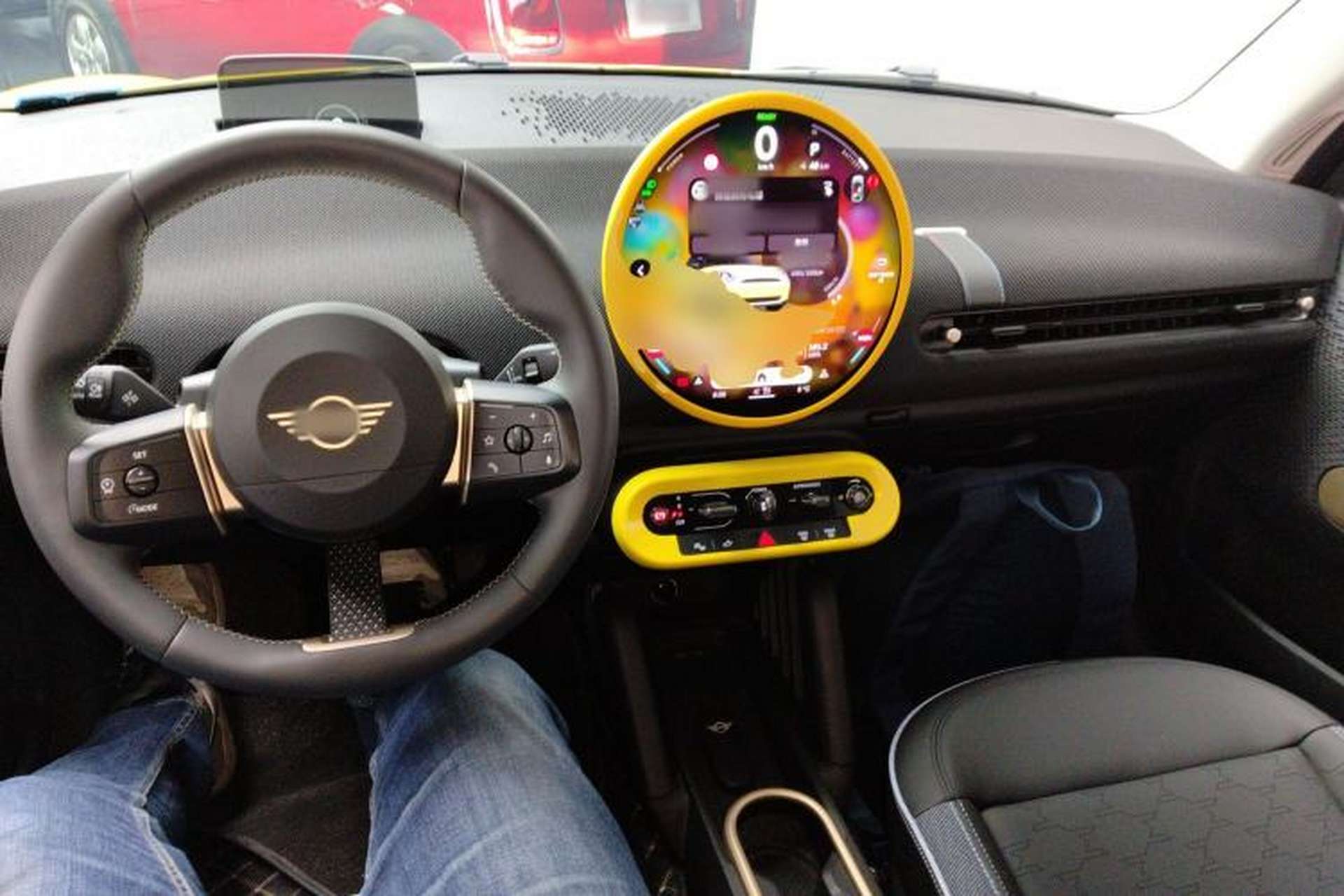 Used MINI Electric COOPER 2024 452km COOPER SE Artist Interior 2
