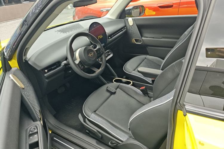 Used MINI Electric COOPER 2024 456km COOPER E Classic Edition Left Front Seat