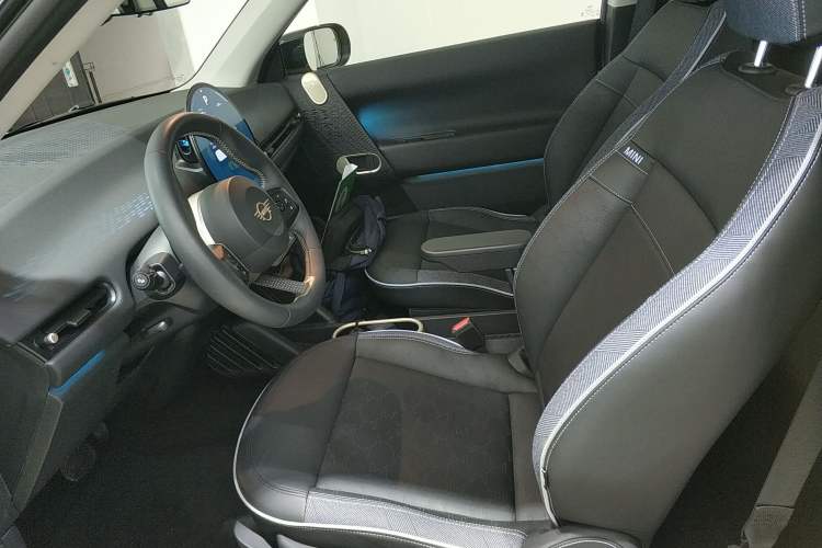 Used MINI Electric COOPER 2024 456km COOPER E Classic Edition Left Front Seat