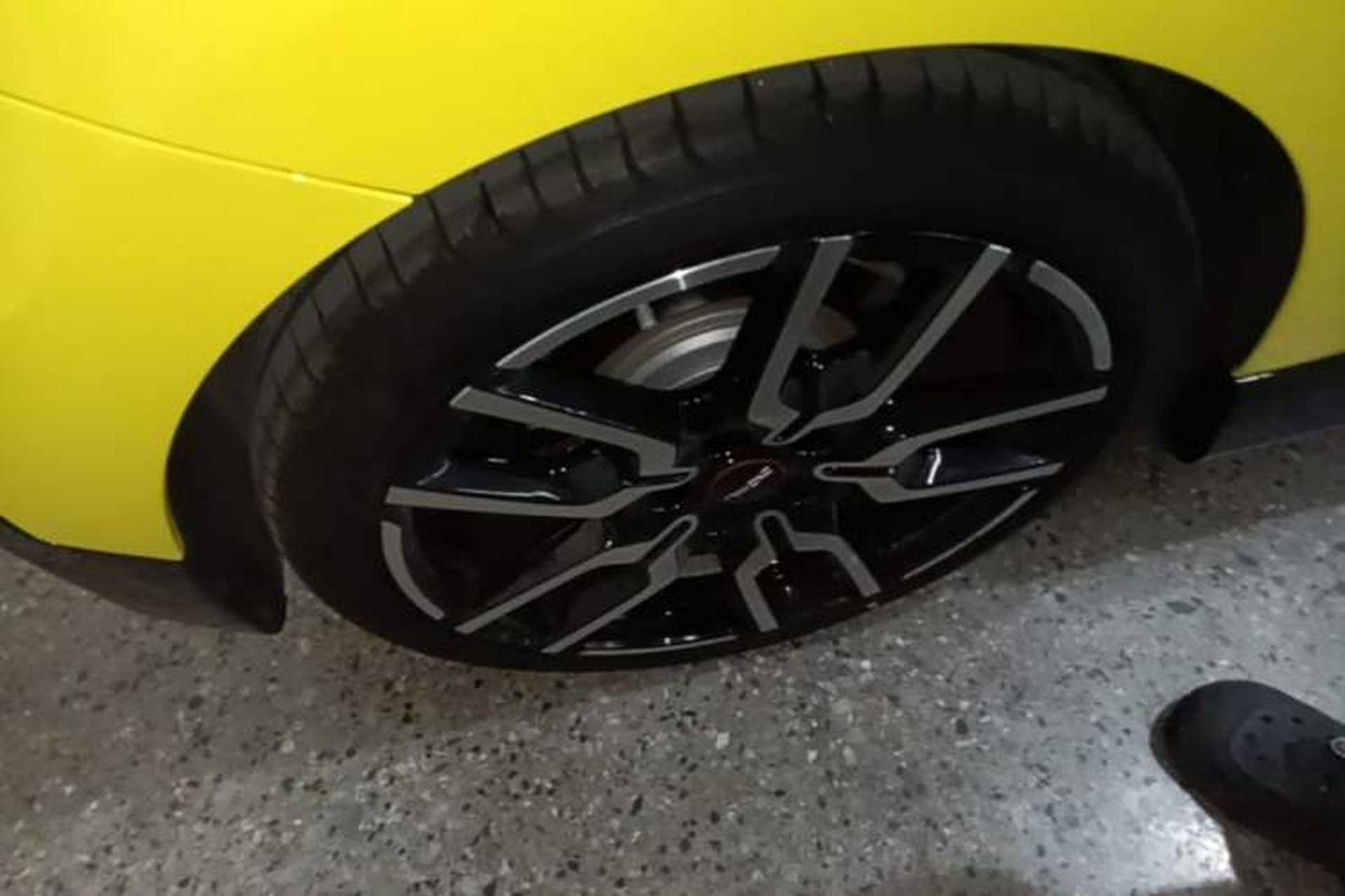 Used MINI Electric COOPER 2024 452km COOPER SE Racing Driver Right Rear Wheel Hub