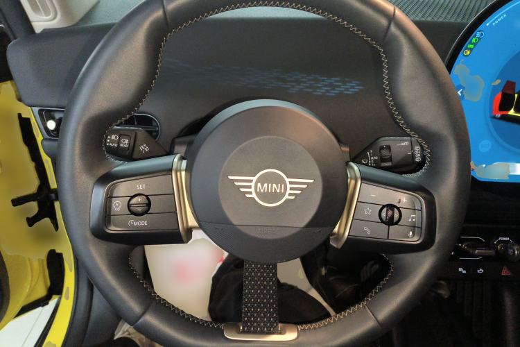 Used MINI Electric COOPER 2024 456km COOPER E Classic Edition Steering Wheel