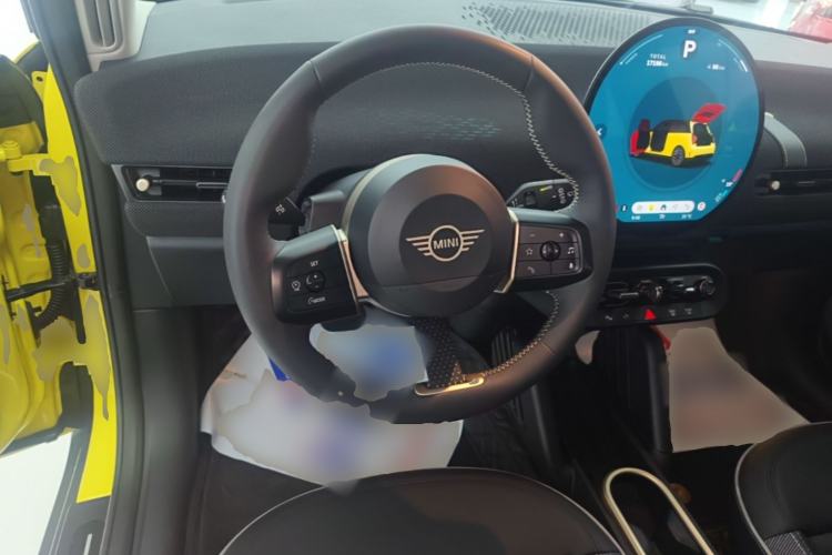 Used MINI Electric COOPER 2024 452km COOPER SE Artist Steering Wheel