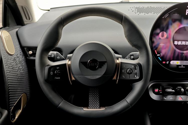 Used MINI Electric COOPER 2024 456km COOPER E Classic Edition Steering Wheel
