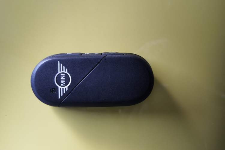 Used MINI Electric COOPER 2024 452km COOPER SE Artist Vehicle Key