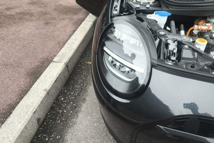Used MINI Electric COOPER 2025 456km COOPER E Classic Style Right Front Headlight