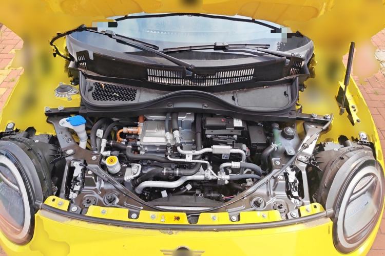 Used MINI Electric COOPER  Engine Bay