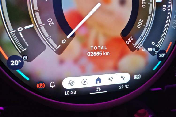 Used MINI Electric COOPER 2025 Model 463km COOPER SE Artist Odometer Close Up