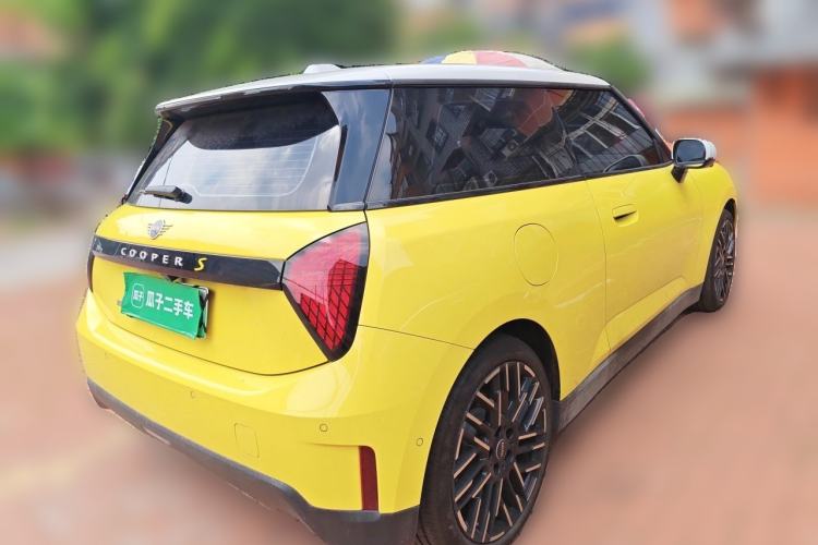 Used MINI Electric COOPER  Rear Right 45 Deg