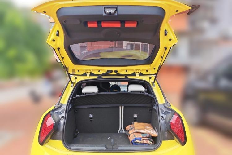 Used MINI Electric COOPER  Trunk