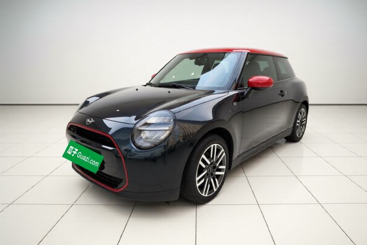 MINI Electric COOPER 2025 456km COOPER E Classic Style