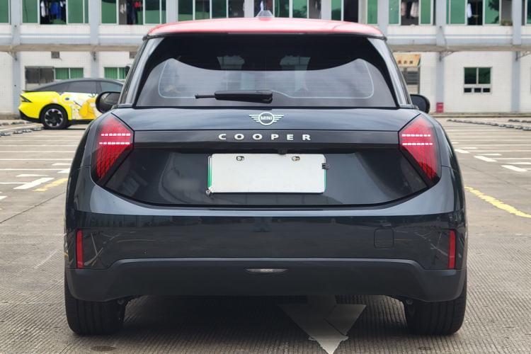 Used MINI Electric COOPER 2025 456km COOPER E Classic Style Exterior 6