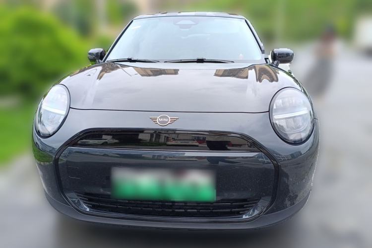 Used MINI Electric COOPER 2025 456km COOPER E Classic Style Front