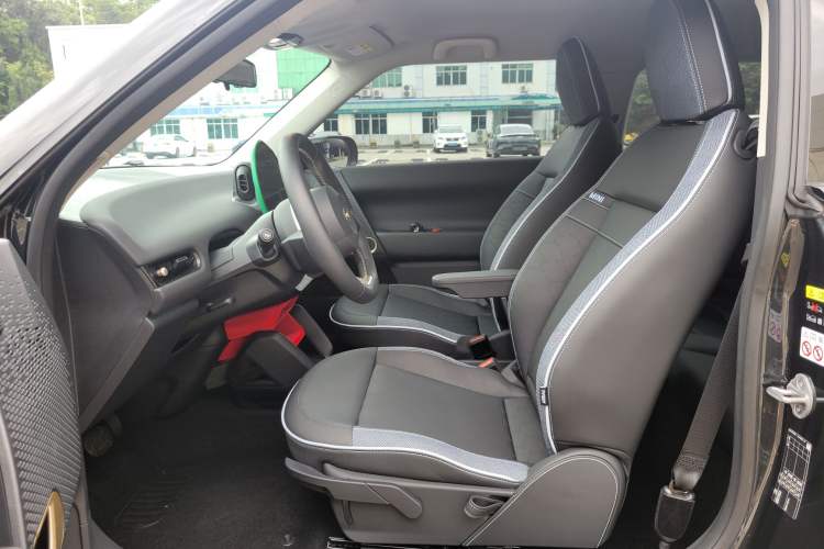 Used MINI Electric COOPER 2025 456km COOPER E Classic Style Left Front Seat