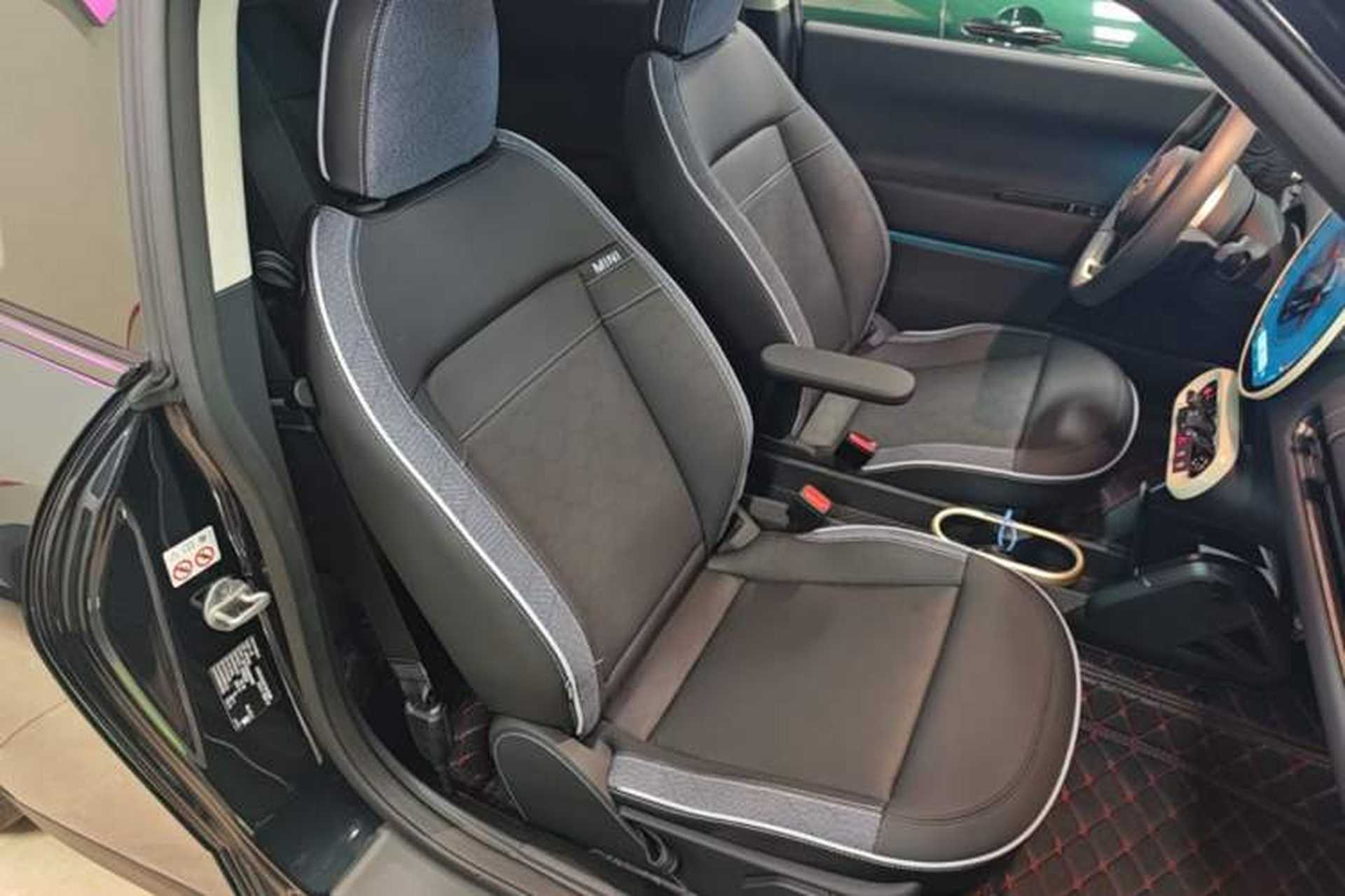 Used MINI Electric COOPER 2025 456km COOPER E Classic Style Right Front Seat