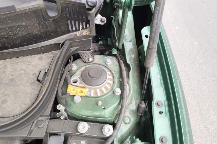 Used MINI Electric COOPER 2025 456km COOPER E Classic Style Engine Bay Left