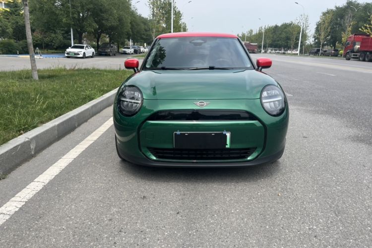 Used MINI Electric COOPER 2025 456km COOPER E Classic Style Exterior 1