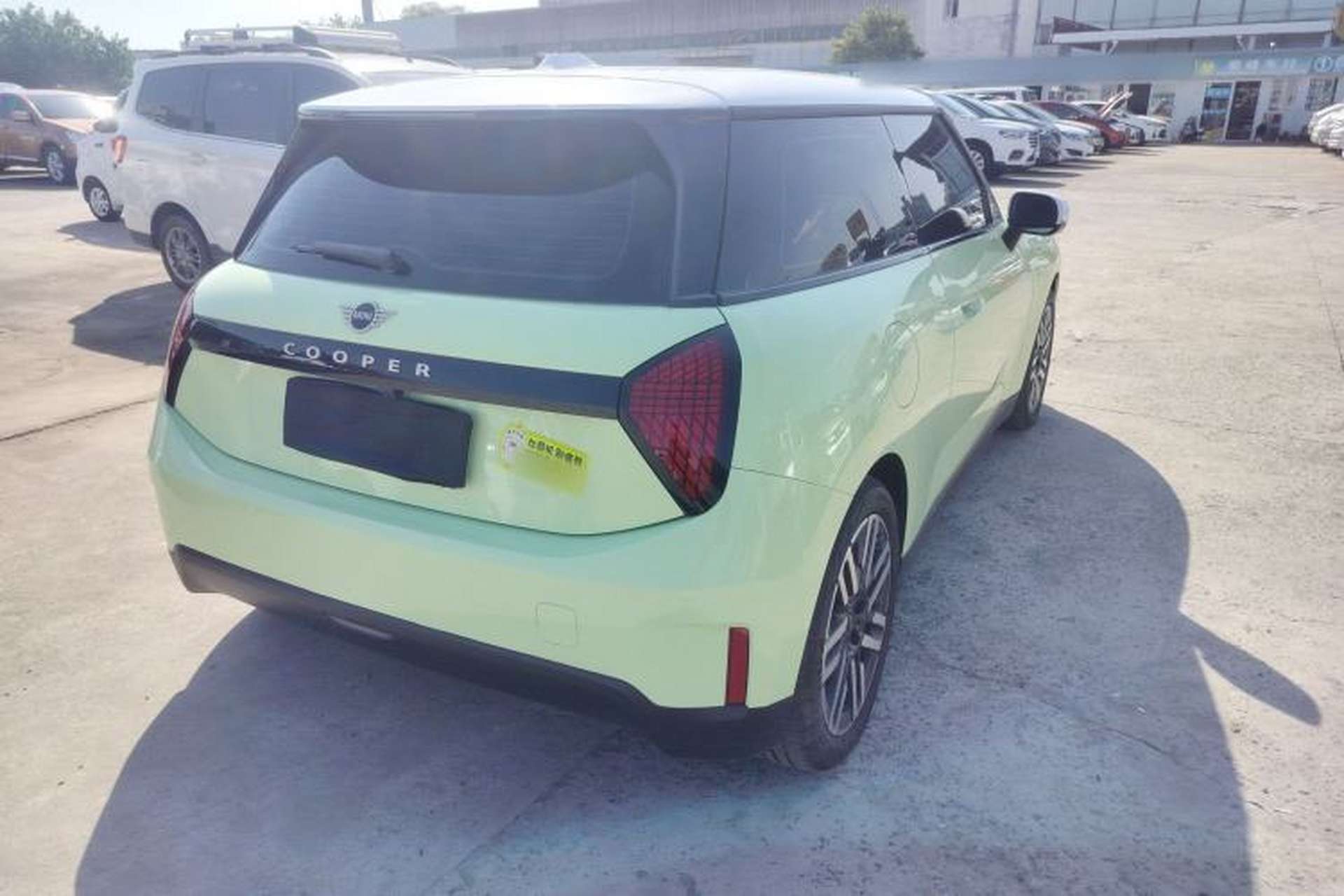 Used MINI Electric COOPER 2025 456km COOPER E Classic Style Exterior 6