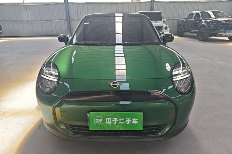 Used MINI Electric COOPER 2025 456km COOPER E Classic Style Front