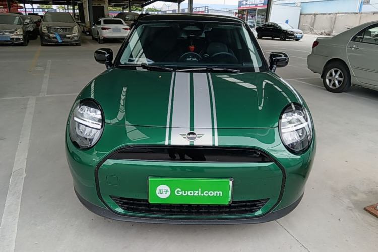 Used MINI Electric COOPER 2025 456km COOPER E Classic Style Front