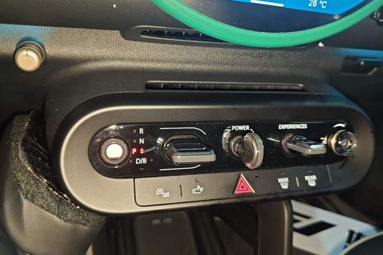 Used MINI Electric COOPER 2025 456km COOPER E Classic Style Gear Lever