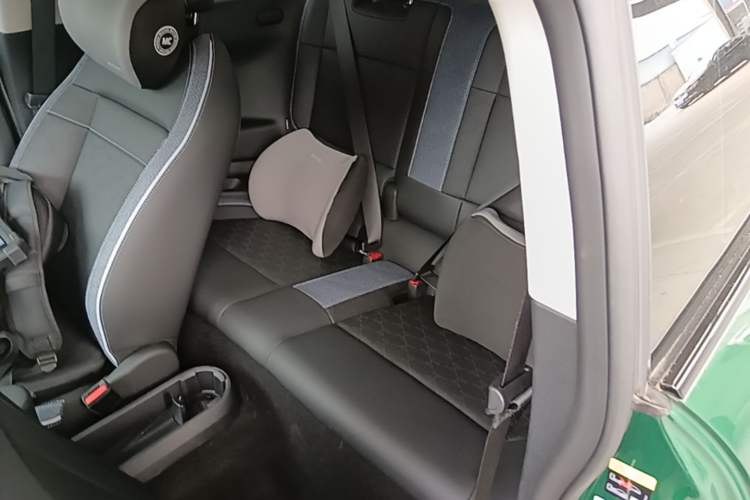 Used MINI Electric COOPER 2025 456km COOPER E Classic Style Left Rear Seat