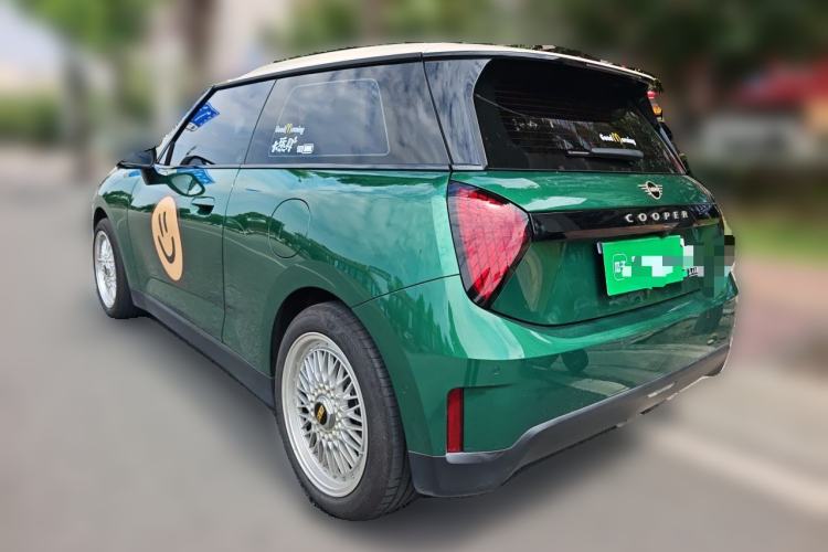 Used MINI Electric COOPER 2025 456km COOPER E Classic Style Rear Left 45 Deg