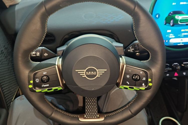 Used MINI Electric COOPER 2025 456km COOPER E Classic Style Steering Wheel