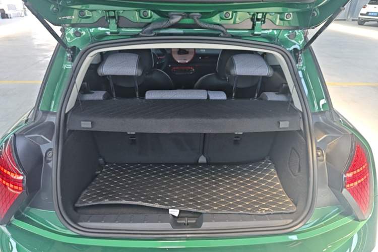 Used MINI Electric COOPER 2025 456km COOPER E Classic Style Trunk