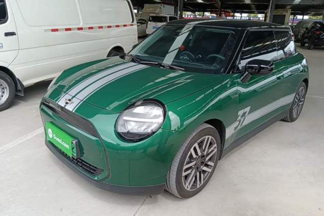 Used MINI Electric COOPER 2025 456km COOPER E Classic Style