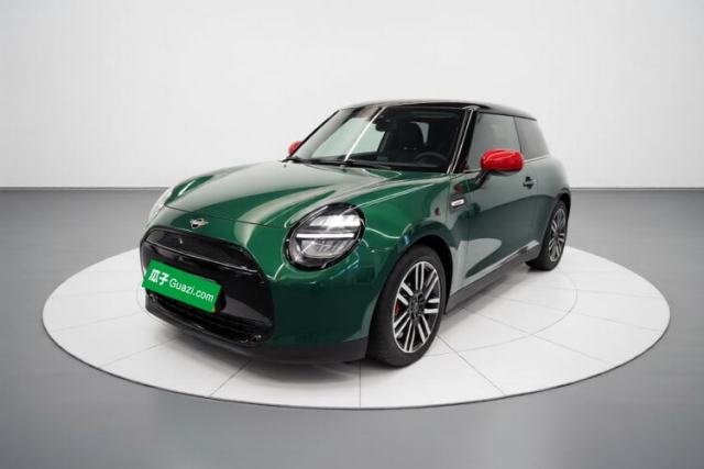 Used MINI Electric COOPER 2025 456km COOPER E Classic Style